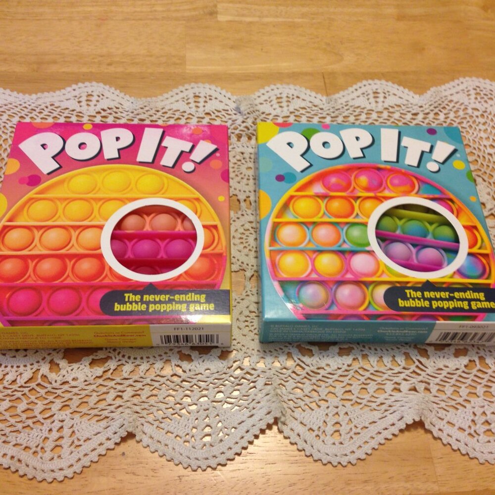 Pop It! Bubble toy bundle, two new Chuckle and Roar bubble popping games